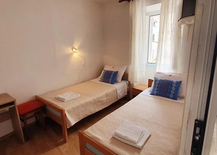 Apartments Juric - 2 A Lovely Room For 2